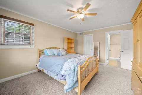 Bedroom - 8762 Birchbark Dr, Cincinnati, OH 45249 photo 1 of 5