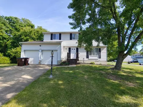 4605 Muirview Ct, Batavia, OH 45103