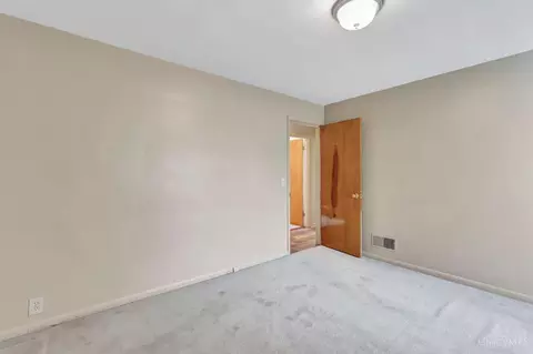 2040 Ebenezer Rd, Cincinnati, OH 45233 photo 22