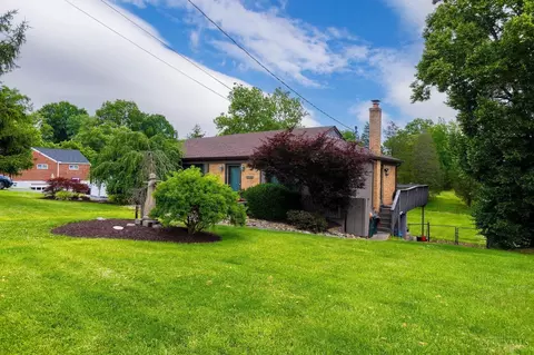 2040 Ebenezer Rd, Cincinnati, OH 45233 photo 2