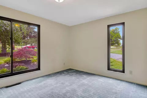 2040 Ebenezer Rd, Cincinnati, OH 45233 photo 27