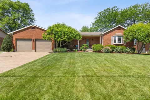 9309 Erin Dr, Colerain Twp, OH 45251