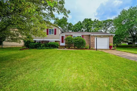 1409 Summe Dr, Mount Healthy, OH 45231