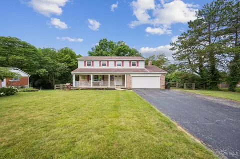 10349 Kingsport Dr, Evendale, OH 45241