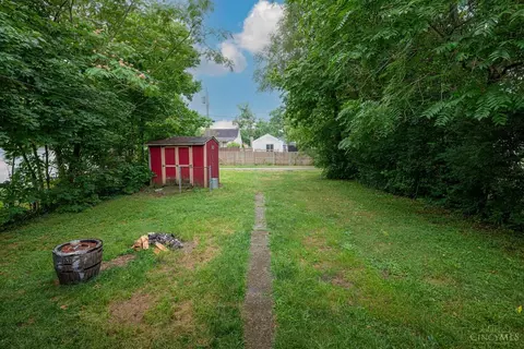 Exterior - 522 Spring Ave, Franklin, OH 45005 photo 2 of 4