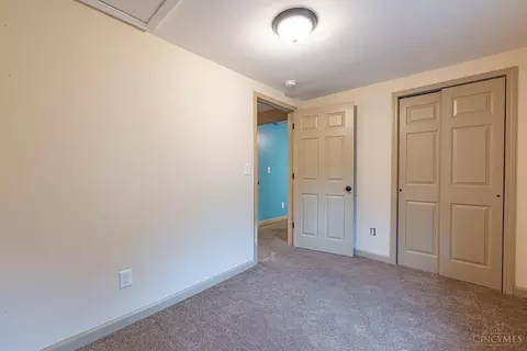 Bedroom - 522 Spring Ave, Franklin, OH 45005 photo 4 of 5