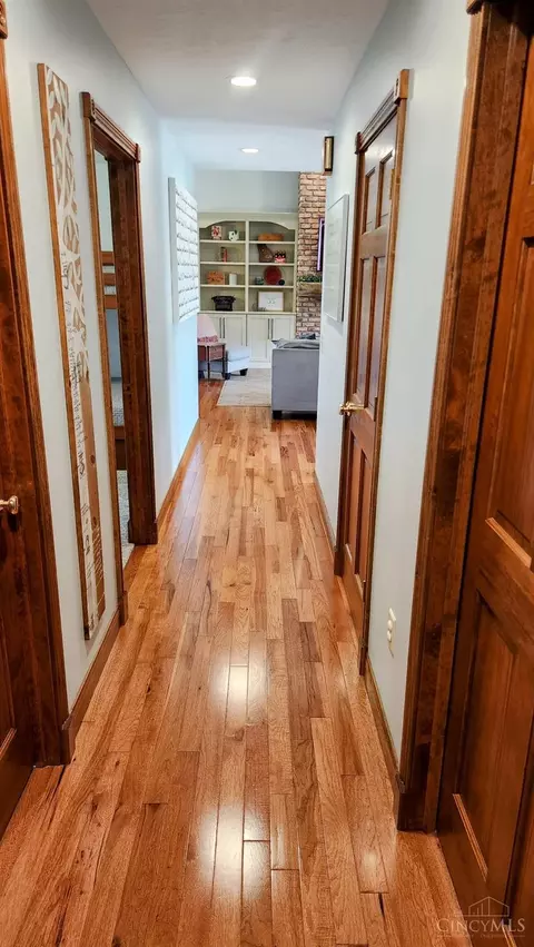 Entry Way - 108 Point Pl, Mount Orab, OH 45154 photo 2 of 2