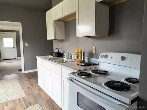 Kitchen - 1702 Gilsey Ave, Cincinnati, OH 45205 photo 1 of 1