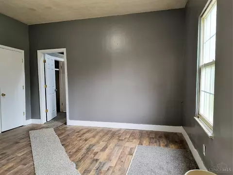 Living - 1702 Gilsey Ave, Cincinnati, OH 45205 photo 1 of 1