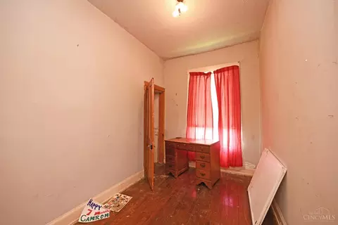 Bedroom - 3265 Epworth, Cincinnati, OH 45211 photo 4 of 4