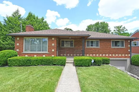 Exterior - 2286 Deblin Dr, Cincinnati, OH 45239 photo 2 of 7