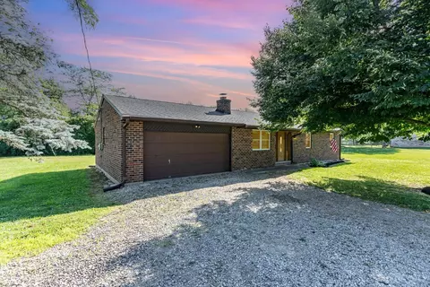 5750 Stillwell Beckett Rd, Oxford, OH 45056