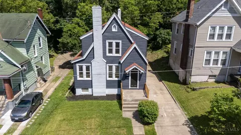 1118 Fairbanks Ave, Cincinnati, OH 45205