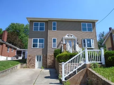 138 Hereford St, Cincinnati, OH 45216