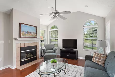 Living - 3357 Ravine Pl, Maineville, OH 45039 photo 1 of 1