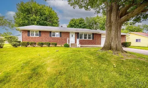 806 Charles St, Trenton, OH 45067