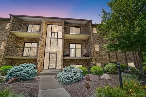 7214 Creekview Dr #8, Colerain Twp, OH 45247