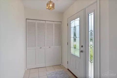 Entry Way - 10552 Hadley Rd, Greenhills, OH 45218 photo 1 of 1