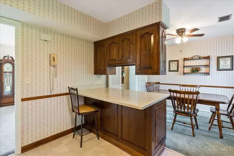 Kitchen - 10552 Hadley Rd, Greenhills, OH 45218 photo 2 of 3