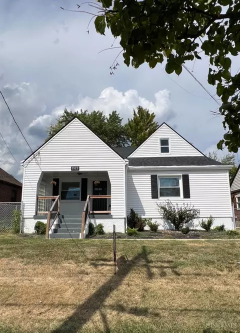 3522 Werk Rd, Cincinnati, OH 45248