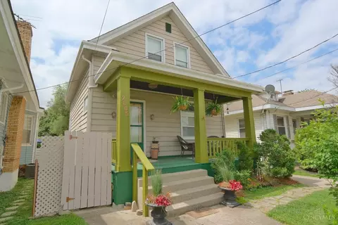2805 Robertson Ave, Cincinnati, OH 45209