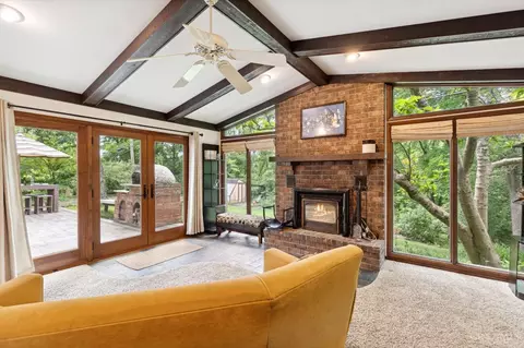 Living - 11281 Hanover Rd, Forest Park, OH 45240 photo 3 of 3
