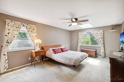 Bedroom - 11281 Hanover Rd, Forest Park, OH 45240 photo 1 of 7