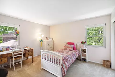 Bedroom - 11281 Hanover Rd, Forest Park, OH 45240 photo 7 of 7