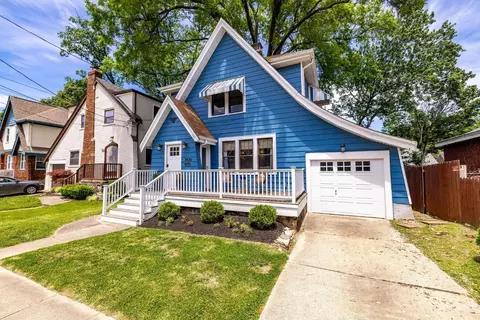 3426 Oakview Pl, Cincinnati, OH 45209