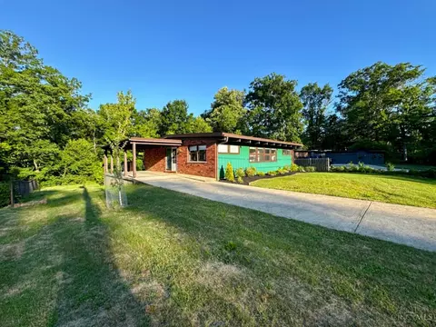 1010 Nimitz Ln, Anderson Twp, OH 45230