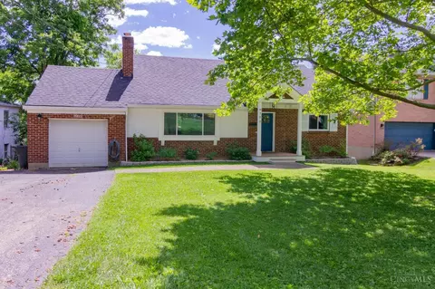 Exterior - 6100 Plainfield Rd, Cincinnati, OH 45213 photo 3 of 7