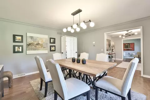 Dining - 35 Carpenters Run, Blue Ash, OH 45241 photo 2 of 4