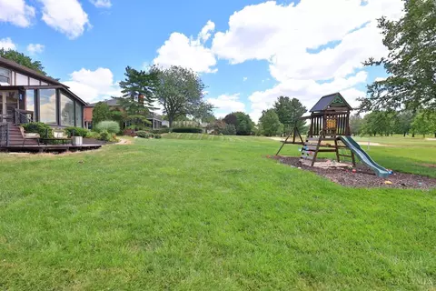 Exterior - 35 Carpenters Run, Blue Ash, OH 45241 photo 9 of 15