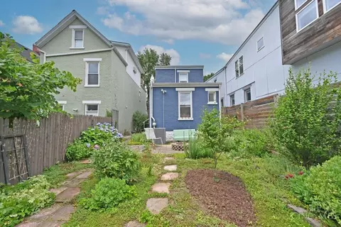Exterior - 4324 Beech Hill Ave, Cincinnati, OH 45223 photo 8 of 10