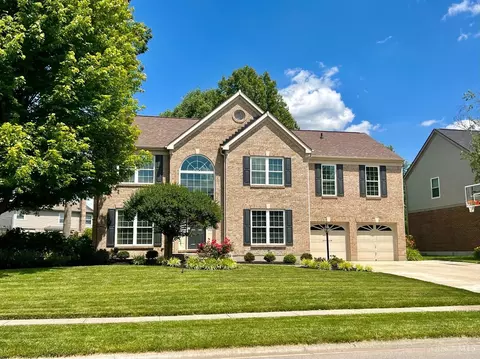 813 Almahurst Ln, Loveland, OH 45140