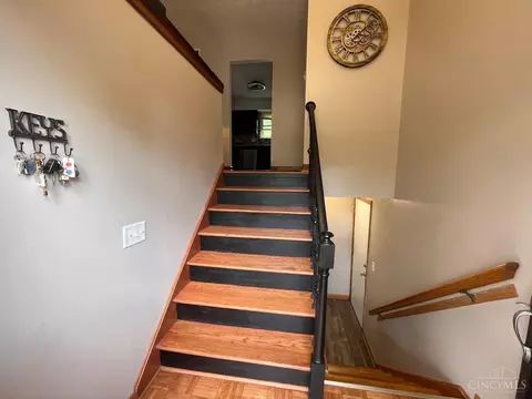 702 Victoria Dr, Franklin, OH 45005 photo 5