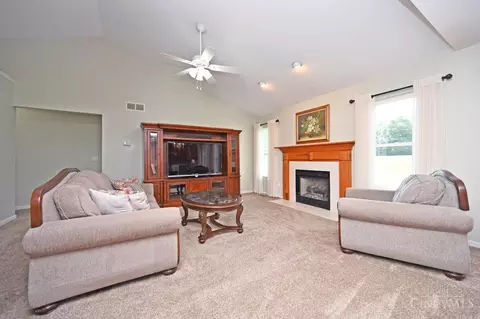 665 Amber Trl, Cincinnati, OH 45244 photo 7