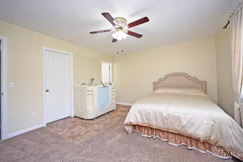 665 Amber Trl, Cincinnati, OH 45244 photo 19