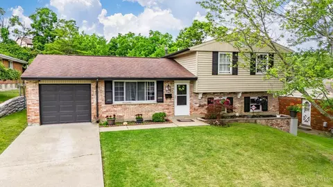 2654 Mustang Dr, Cincinnati, OH 45211