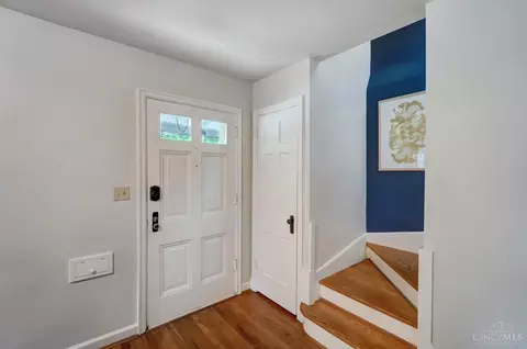 Entry Way - 4312 Grove Ave, Mariemont, OH 45227 photo 1 of 4