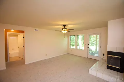 3999 Maplefield Ct #5F, Cincinnati, OH 45255 photo 5