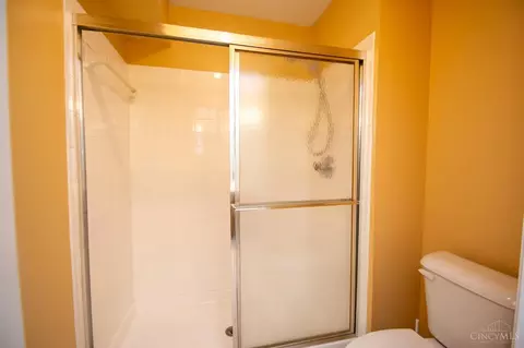 3999 Maplefield Ct #5F, Cincinnati, OH 45255 photo 14