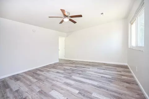 Living - 1346 Randomhill Rd, Cincinnati, OH 45231 photo 1 of 2
