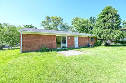 Exterior - 1346 Randomhill Rd, Cincinnati, OH 45231 photo 4 of 8
