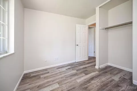 Bedroom - 1346 Randomhill Rd, Cincinnati, OH 45231 photo 4 of 4