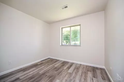 Bedroom - 1346 Randomhill Rd, Cincinnati, OH 45231 photo 3 of 4