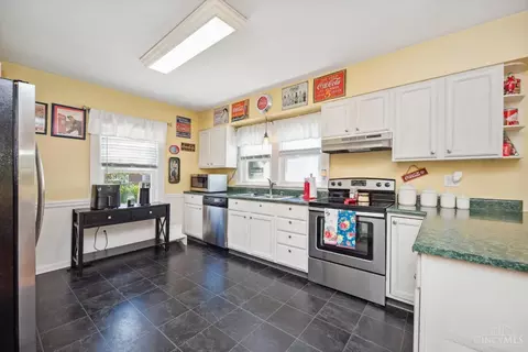 Kitchen - 442 State St, Georgetown, OH 45121 photo 6 of 6