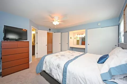 Bedroom - 2161 Berrypatch Dr, Cincinnati, OH 45244 photo 3 of 9