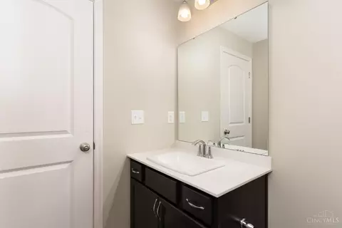 Bath - 2513 Bartram Ln, Harrison, OH 45030 photo 4 of 4