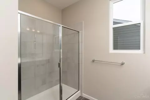 Bath - 2513 Bartram Ln, Harrison, OH 45030 photo 2 of 4